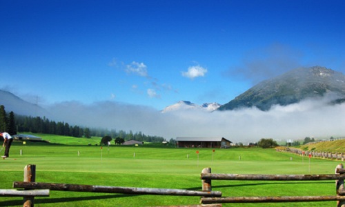 Le golf en Suisse contrasté avec plus de golfeurs mais moins d’actifs