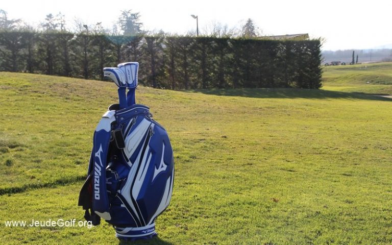 Revue du sac de golf Mizuno Staff Bag Tour Elite