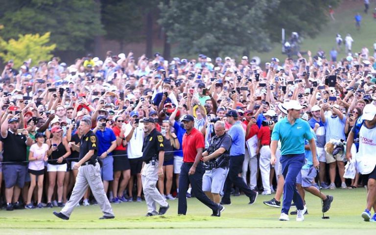 Tiger Woods remporte le Tour Championship : Le Come-back triomphant !
