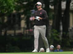 Adam Scott sur le fairway du 9 au Memorial Tournament 2025, concentré à l'approche de l’US Open à Oakmont