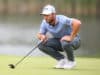 Sam Burns s’aligne pour un putt décisif lors du dernier tour de l’Open du Canada 2025 à TPC Toronto.
